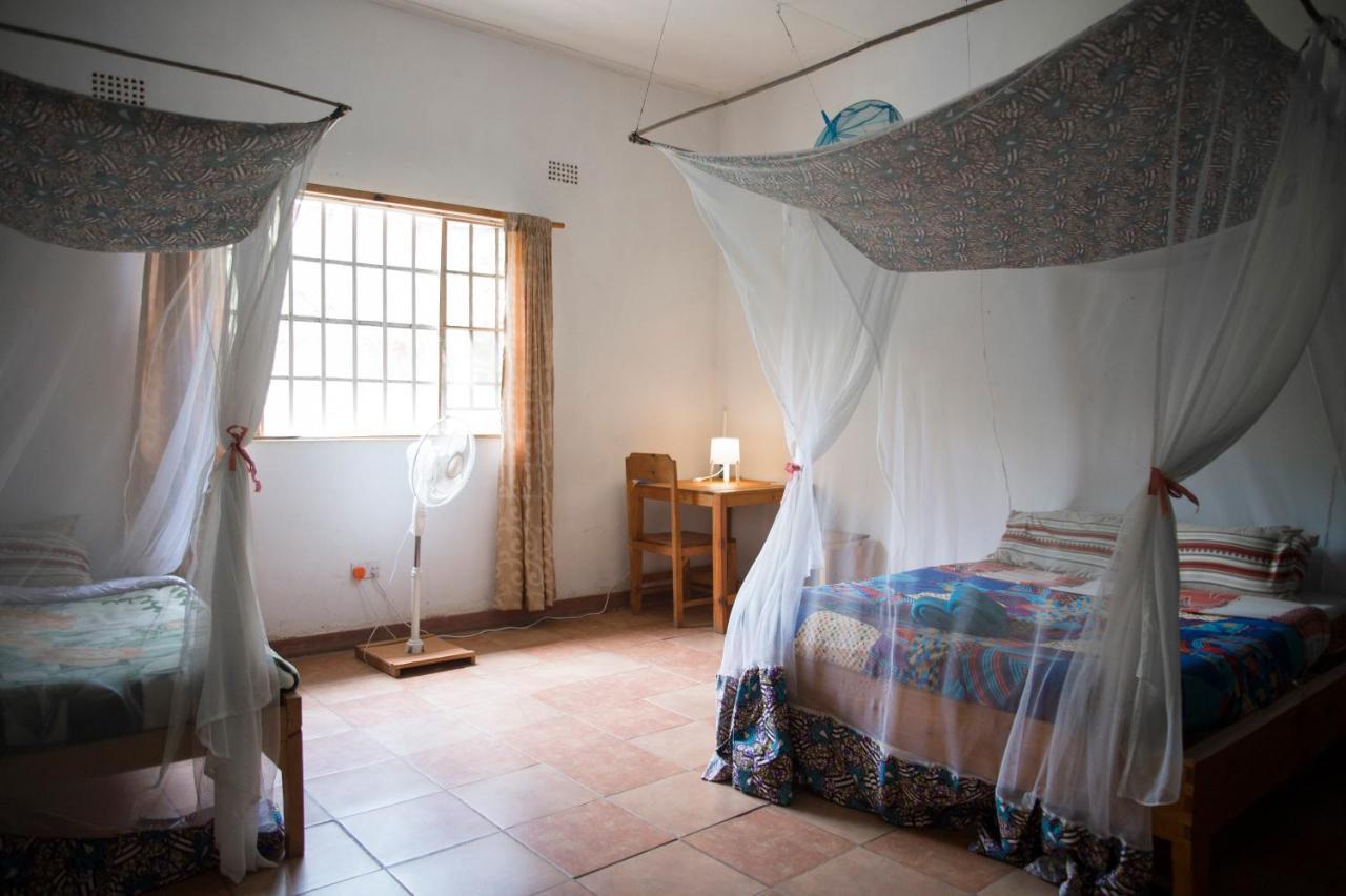Blend Lodge And Kitchen - Pakachere Zomba ภายนอก รูปภาพ
