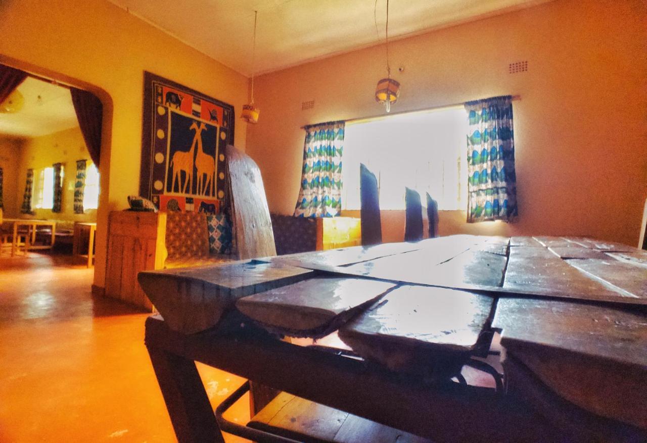 Blend Lodge And Kitchen - Pakachere Zomba ภายนอก รูปภาพ
