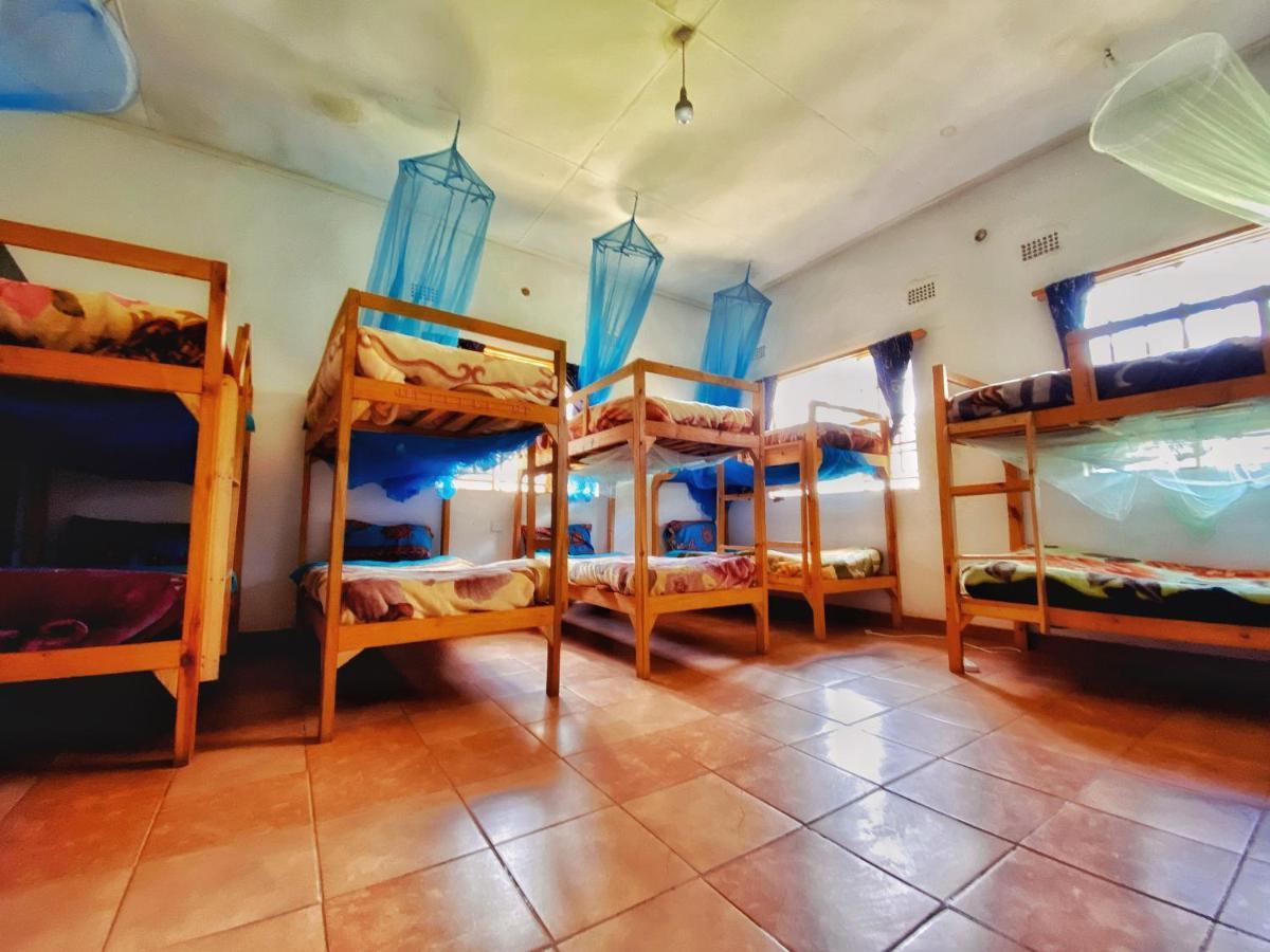 Blend Lodge And Kitchen - Pakachere Zomba ภายนอก รูปภาพ