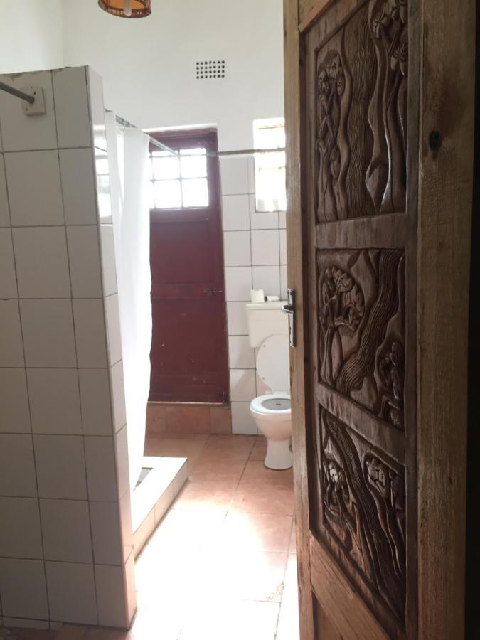 Blend Lodge And Kitchen - Pakachere Zomba ภายนอก รูปภาพ