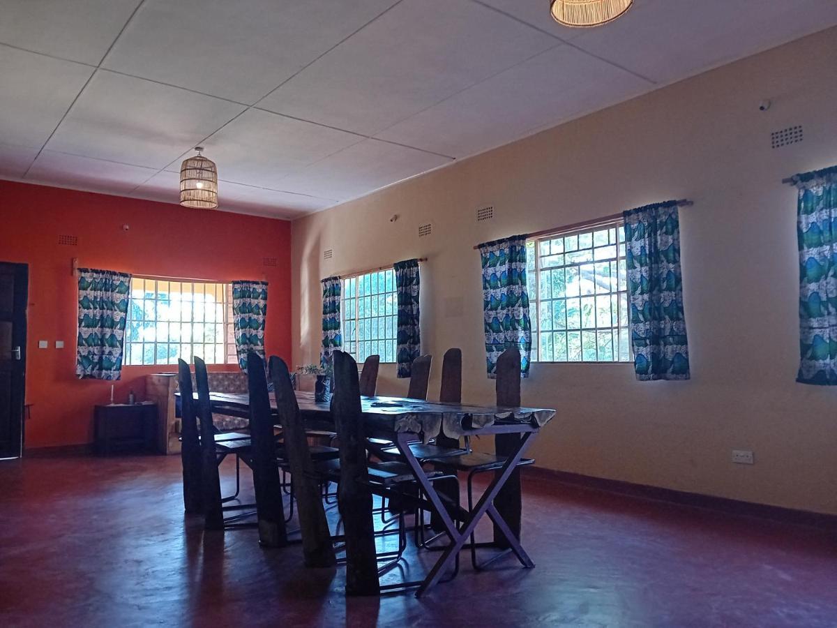 Blend Lodge And Kitchen - Pakachere Zomba ภายนอก รูปภาพ