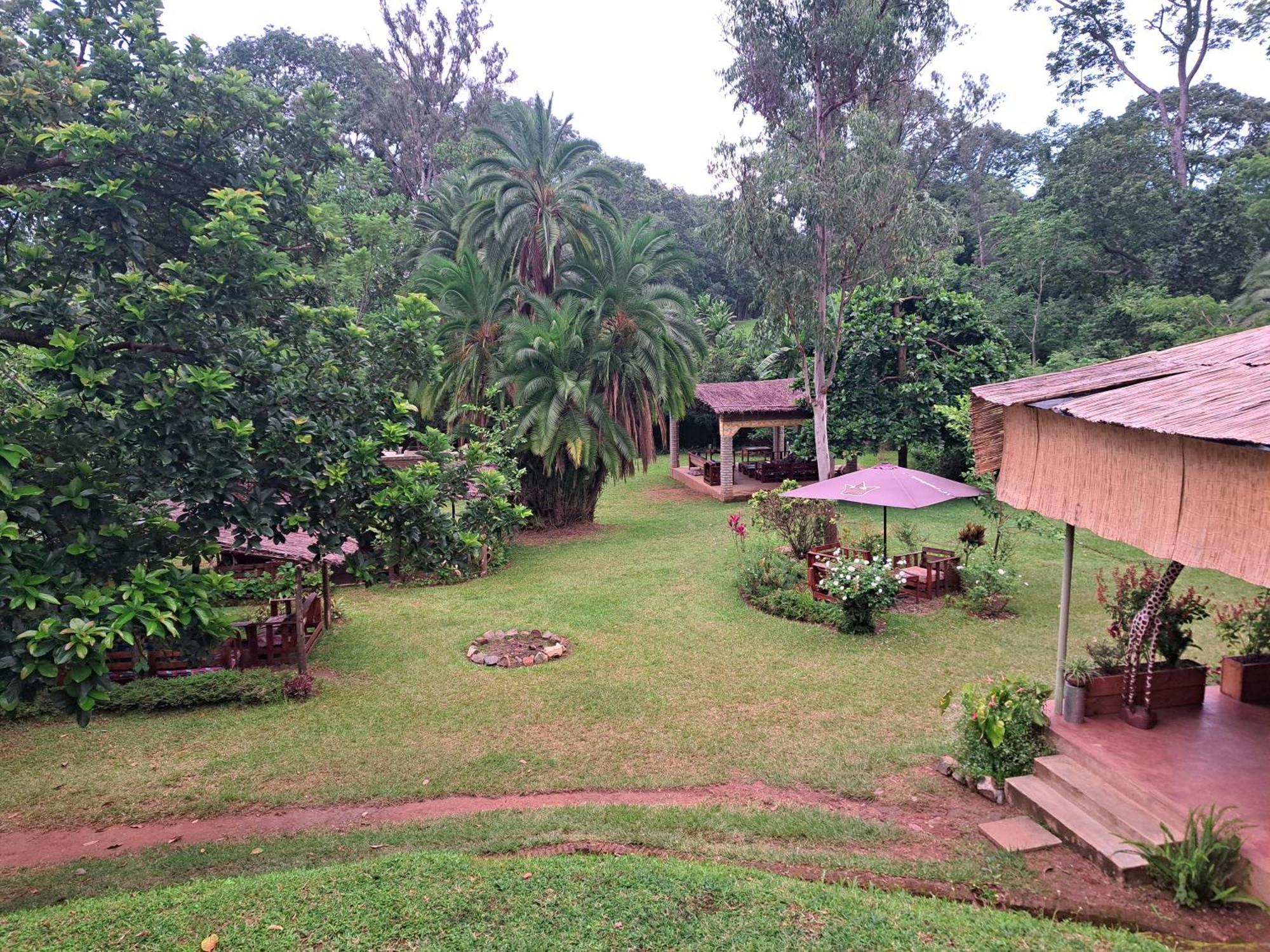 Blend Lodge And Kitchen - Pakachere Zomba ภายนอก รูปภาพ