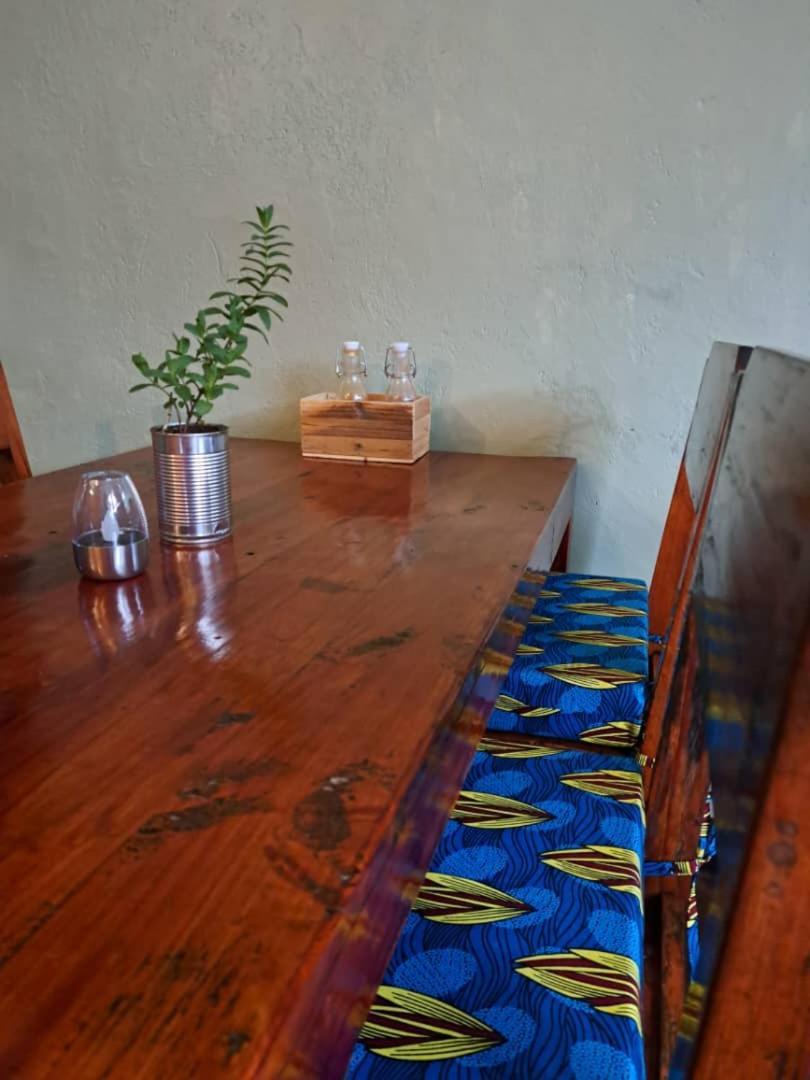 Blend Lodge And Kitchen - Pakachere Zomba ภายนอก รูปภาพ