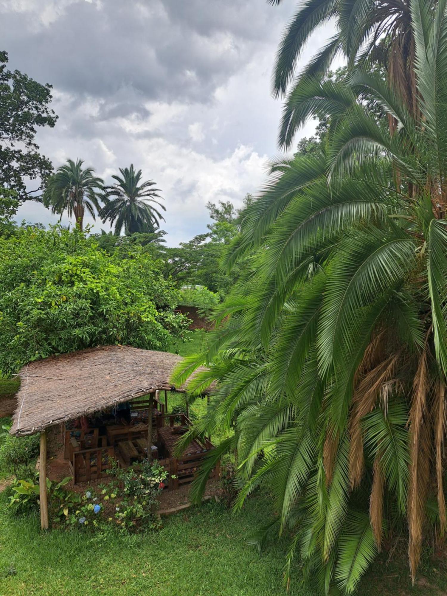 Blend Lodge And Kitchen - Pakachere Zomba ภายนอก รูปภาพ